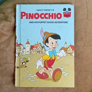 Vintage Walt Disney Pinocchio book
